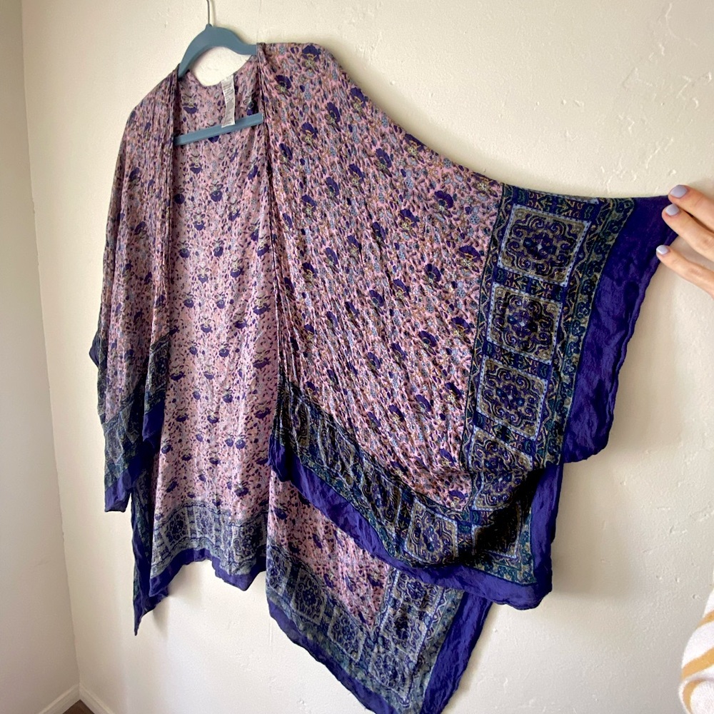 Cover-up Tapestry Print Kimono